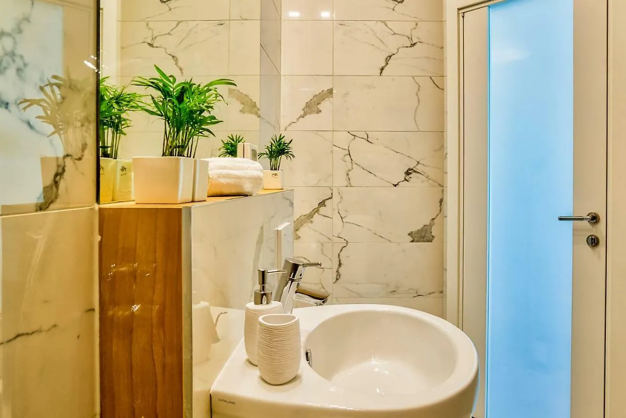 Parkside Studio Apartments With Free Parking Pula